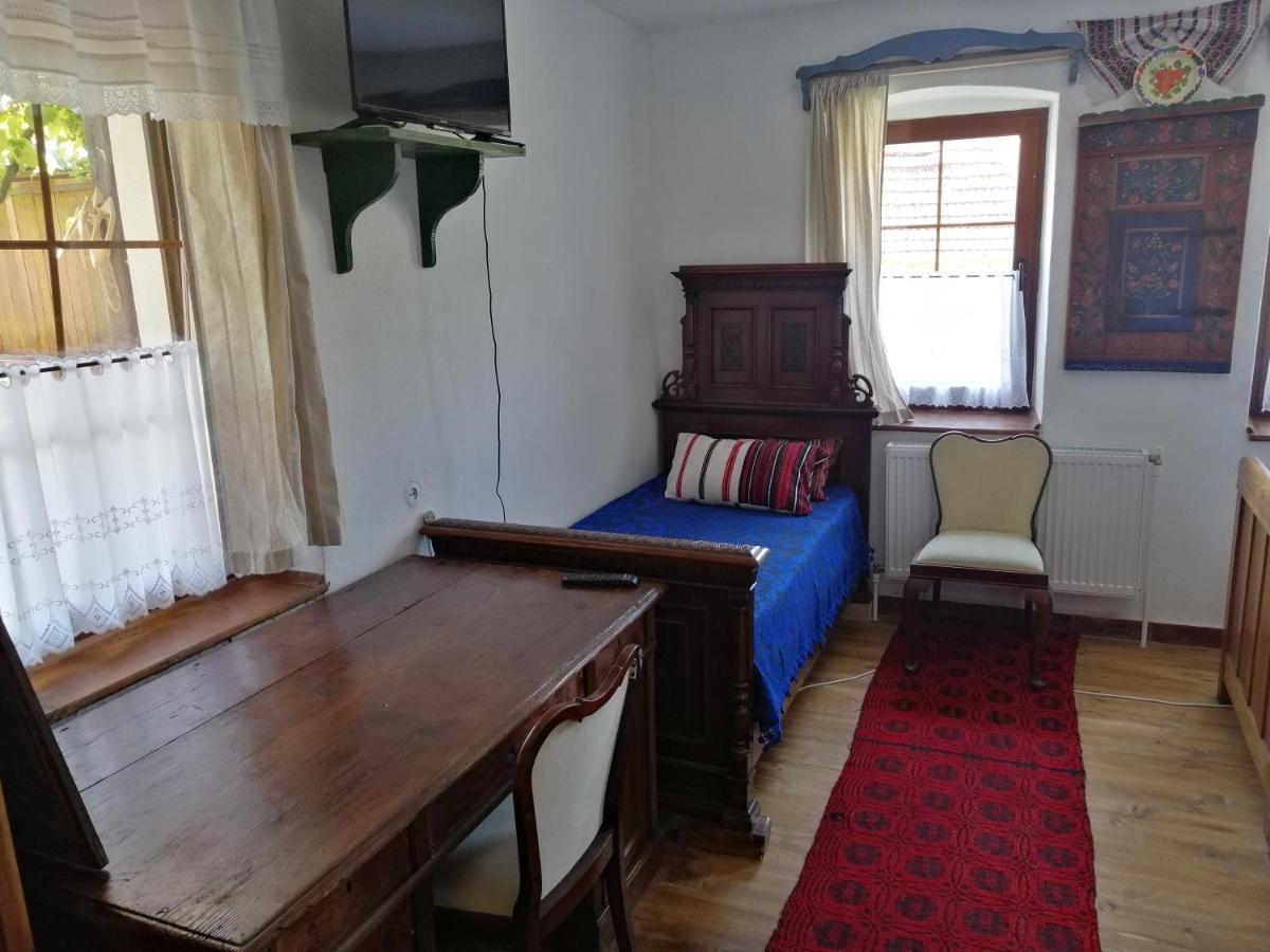 Rucar  Casa Traditionala Transilvaneana מראה חיצוני תמונה