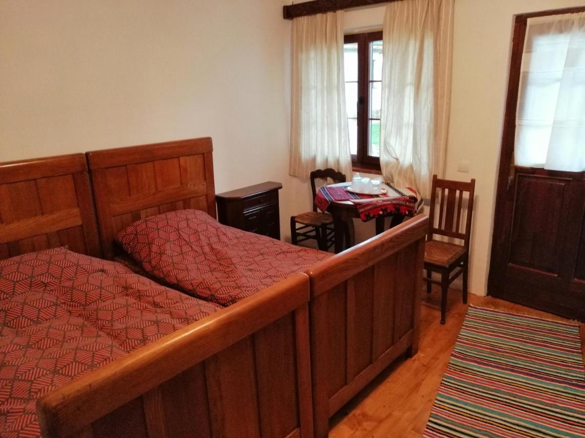 Rucar  Casa Traditionala Transilvaneana מראה חיצוני תמונה